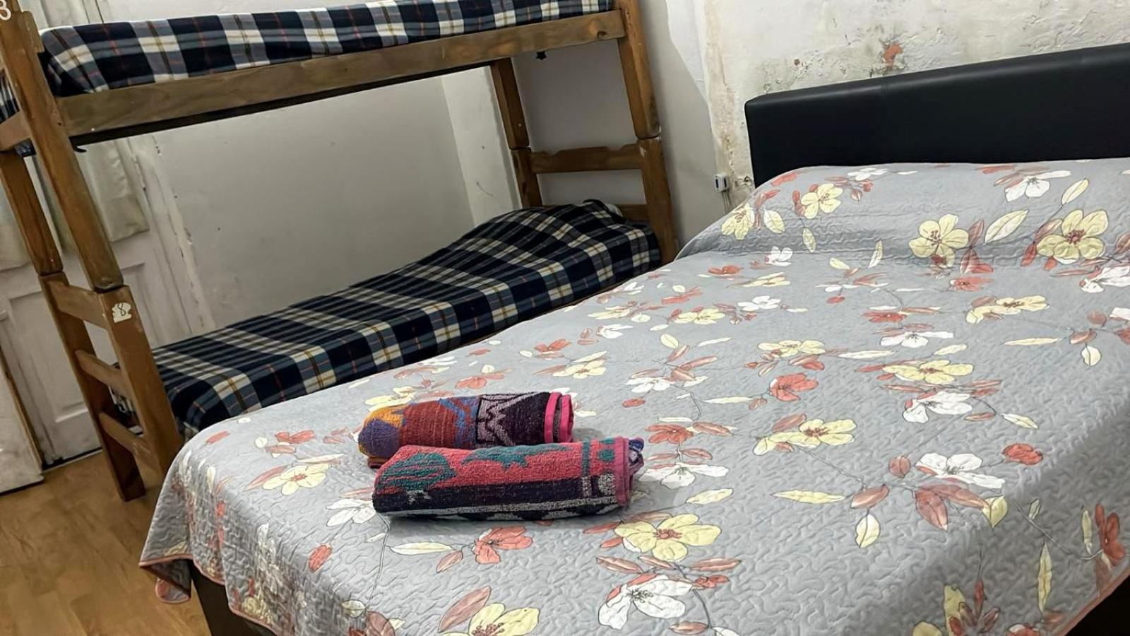 Montevideo Port Hostel Phòng bức ảnh