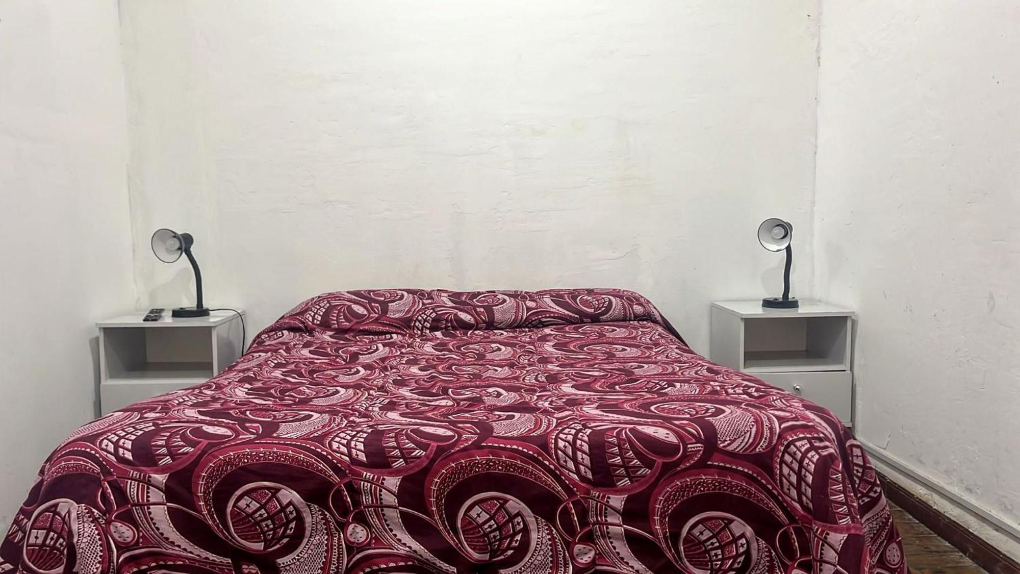 Montevideo Port Hostel Phòng bức ảnh